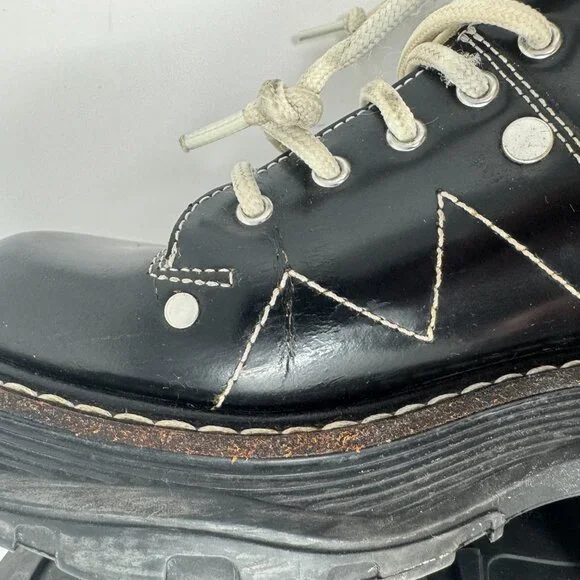 Alexander McQueen Tread Black Leather Lace Up Combat Boots EU 38 - Picture 11 of 16